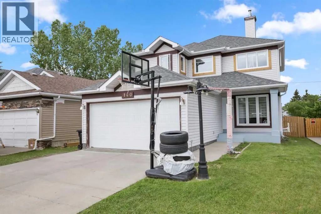 140 Coventry Green NE