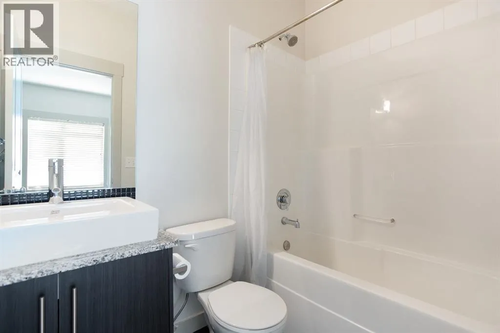 21 Skyview Point Link NE
