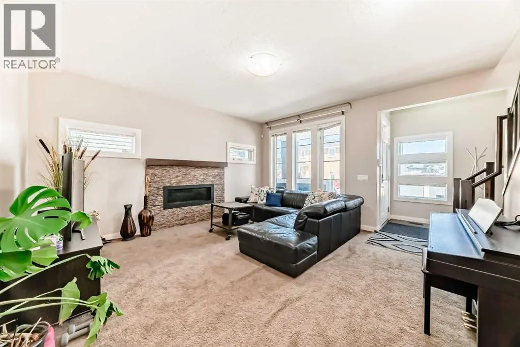 53 Redstone Villas NE