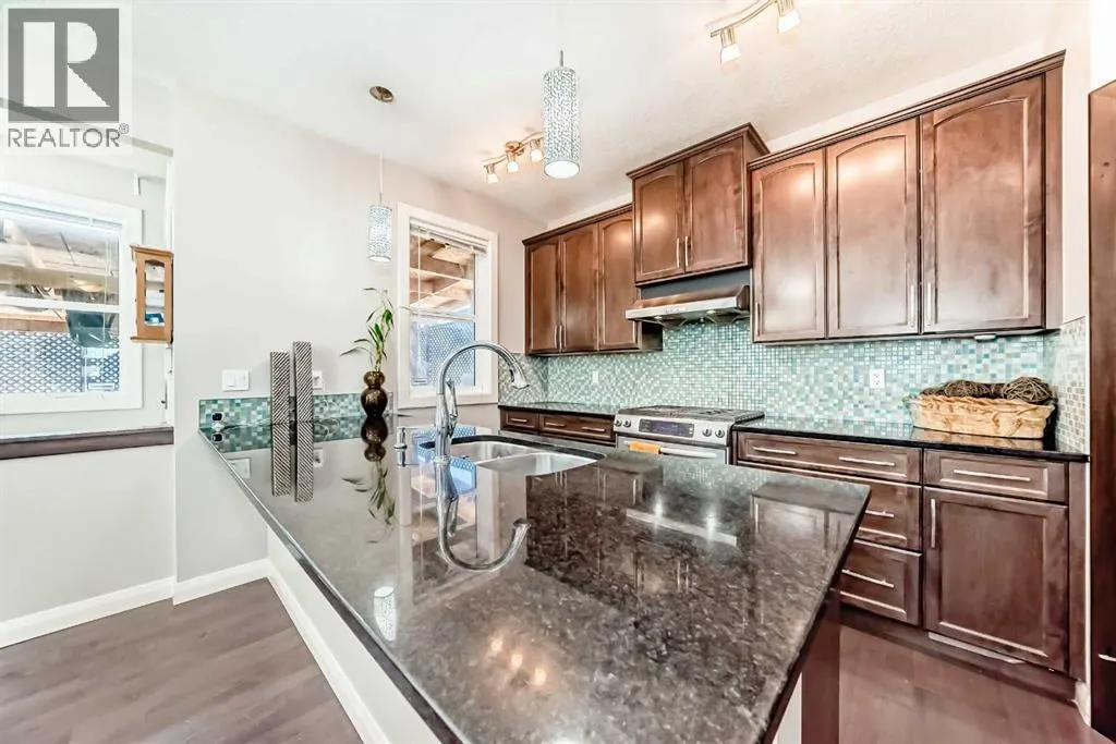 53 Redstone Villas NE