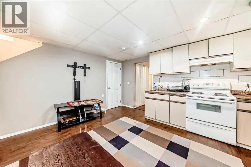 53 Redstone Villas NE