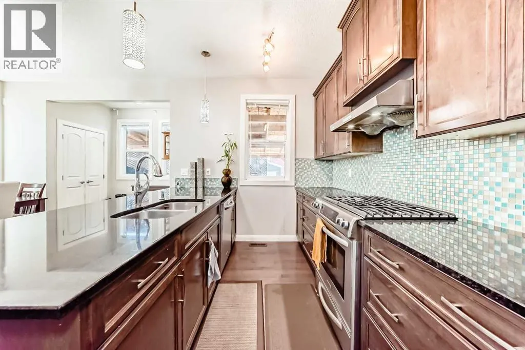 53 Redstone Villas NE