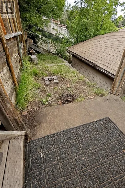 259 Deerview Drive SE