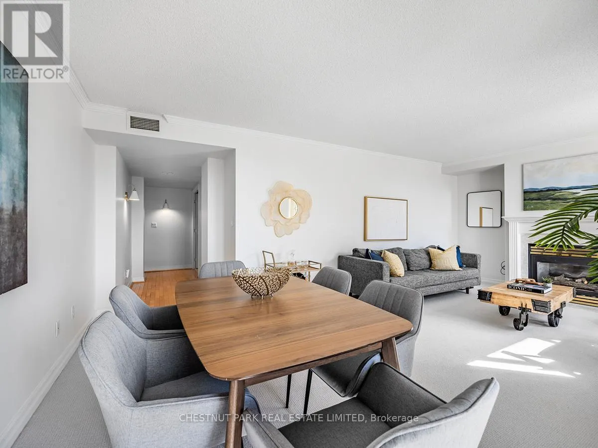 405 - 2727 YONGE STREET