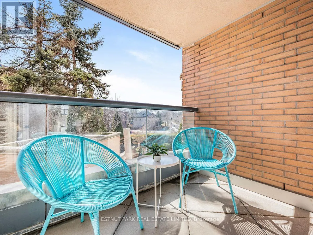 405 - 2727 YONGE STREET