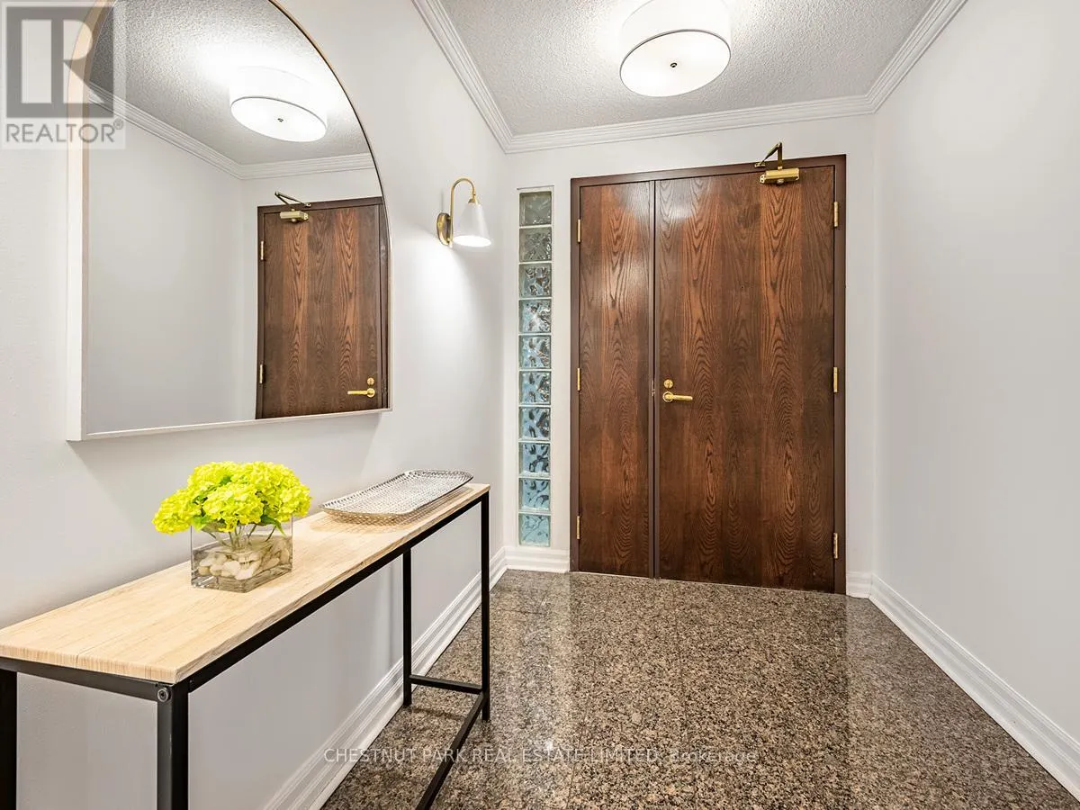 405 - 2727 YONGE STREET