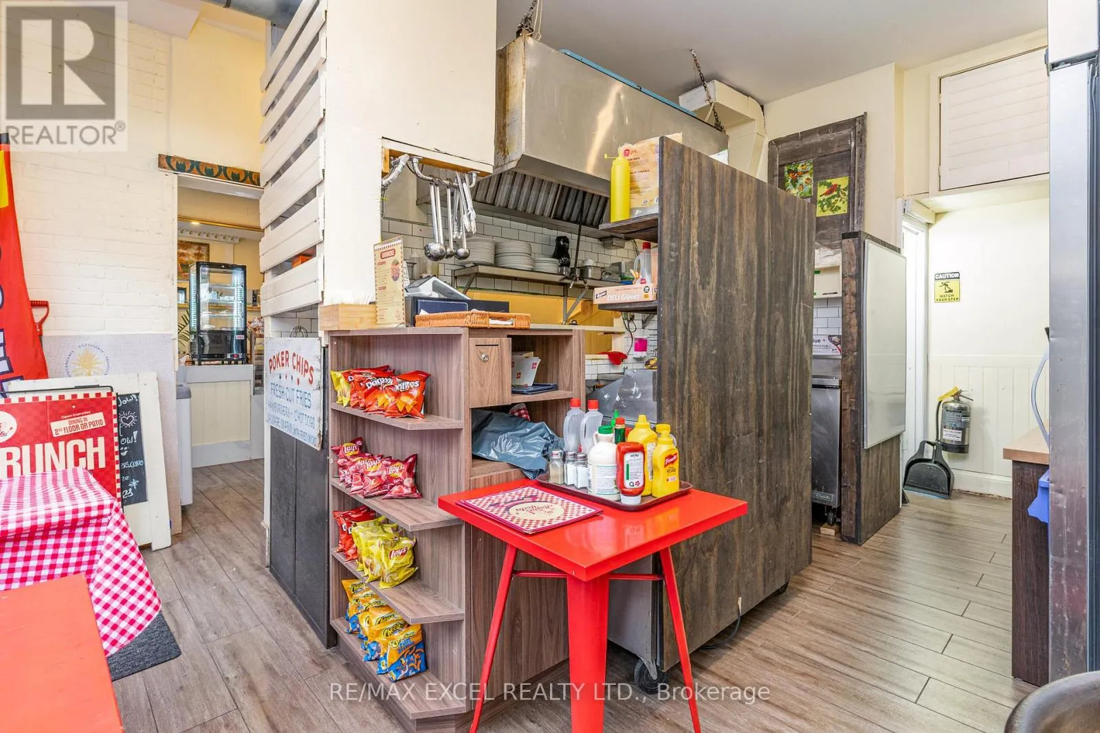 72-74 LIPPINCOTT STREET