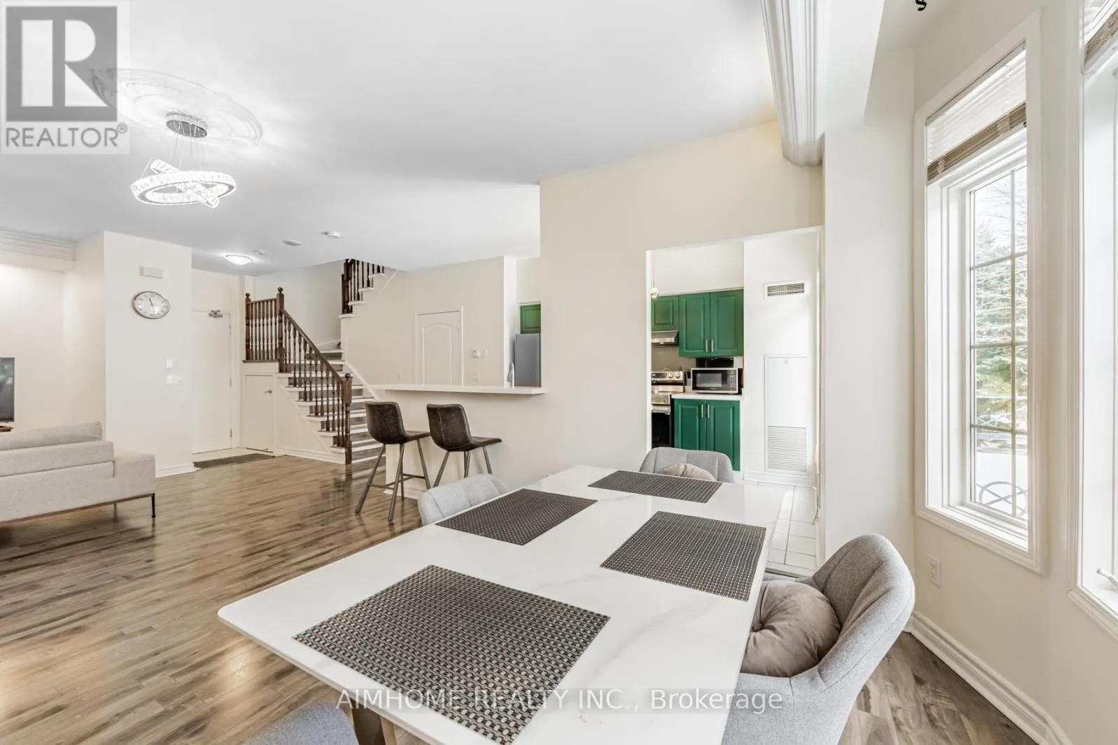 GV217 - 17 BARBERRY PLACE