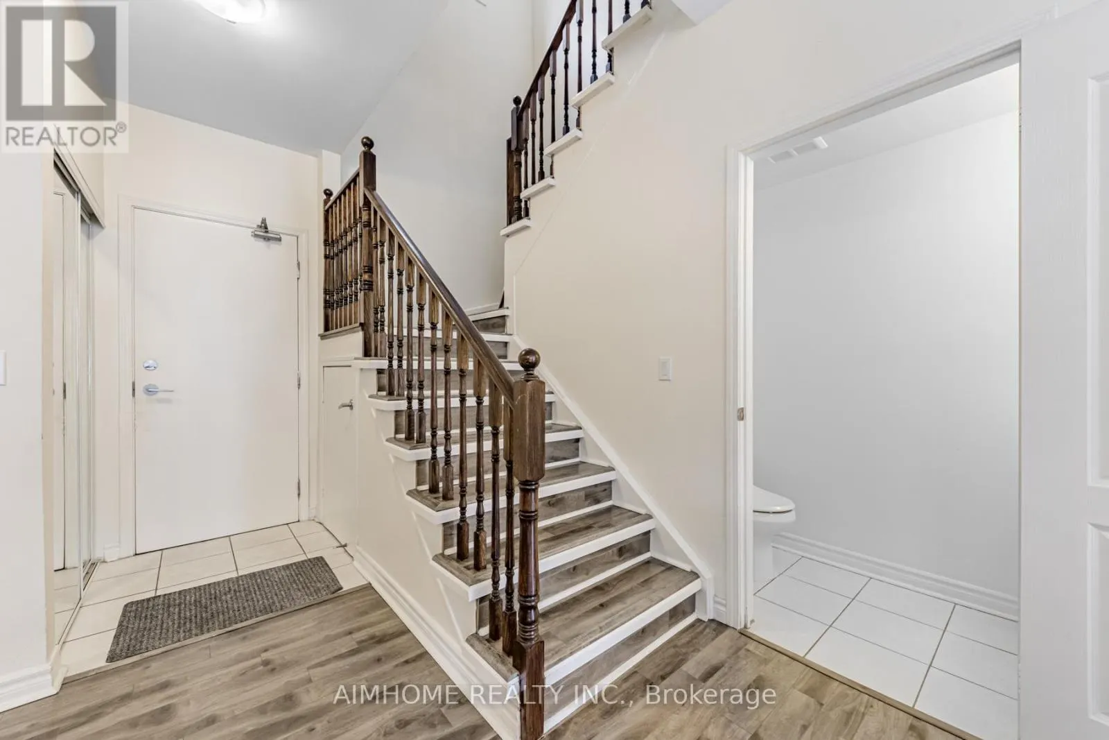GV217 - 17 BARBERRY PLACE