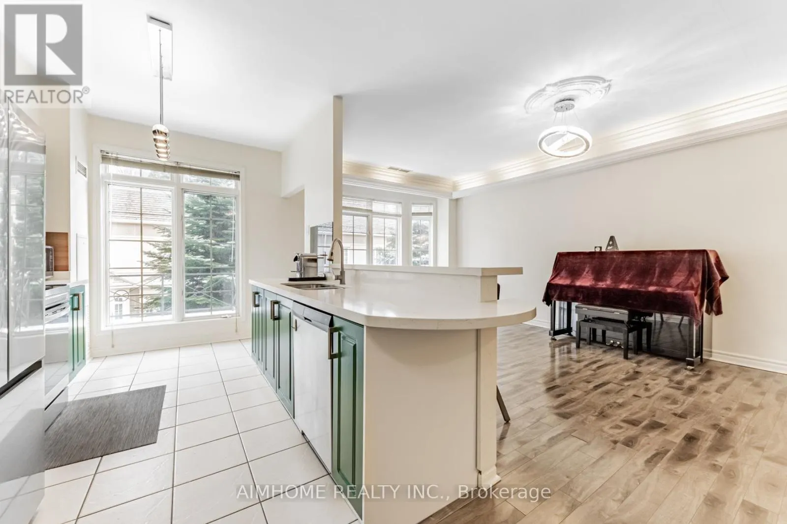 GV217 - 17 BARBERRY PLACE