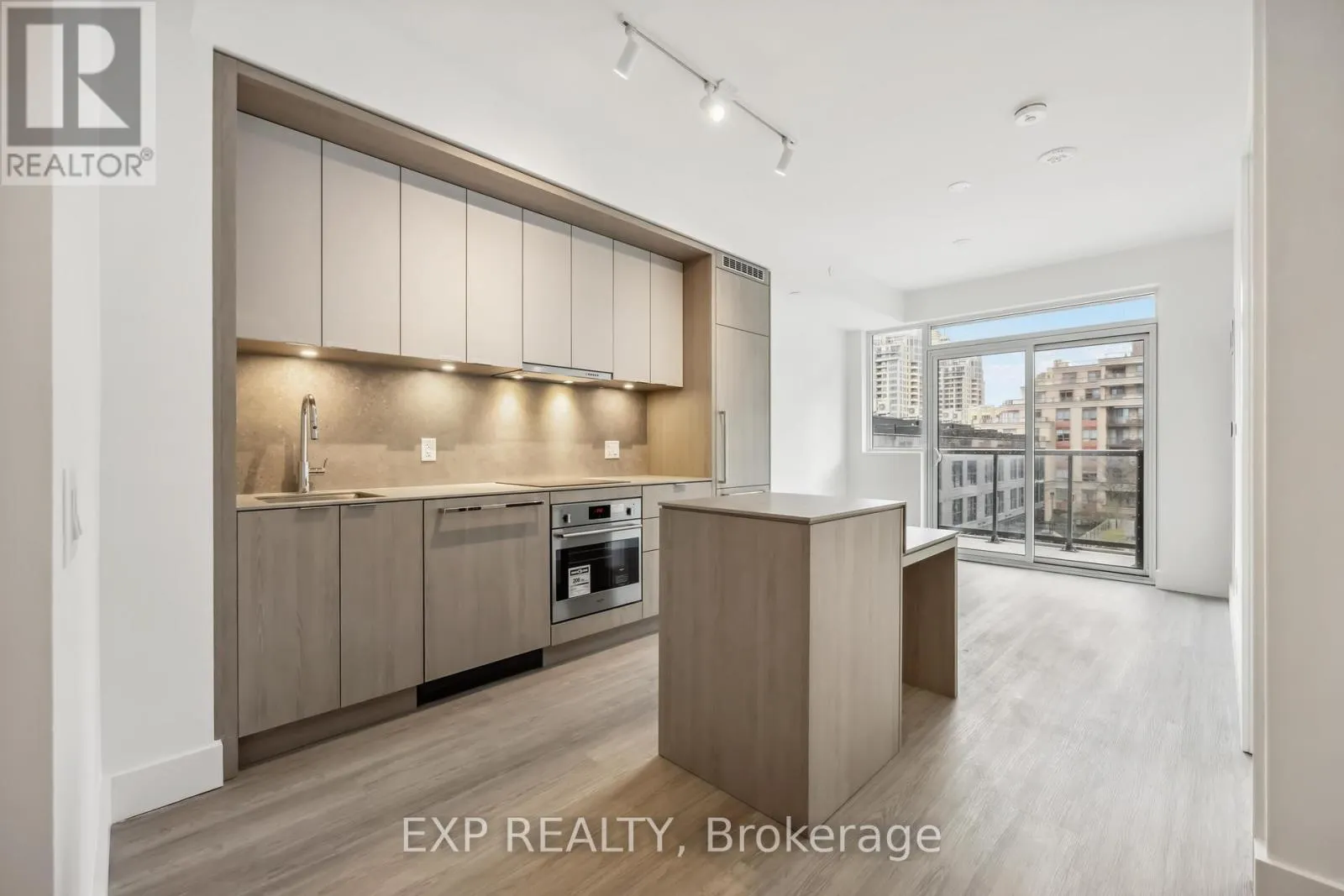 309 - 625 SHEPPARD AVENUE E