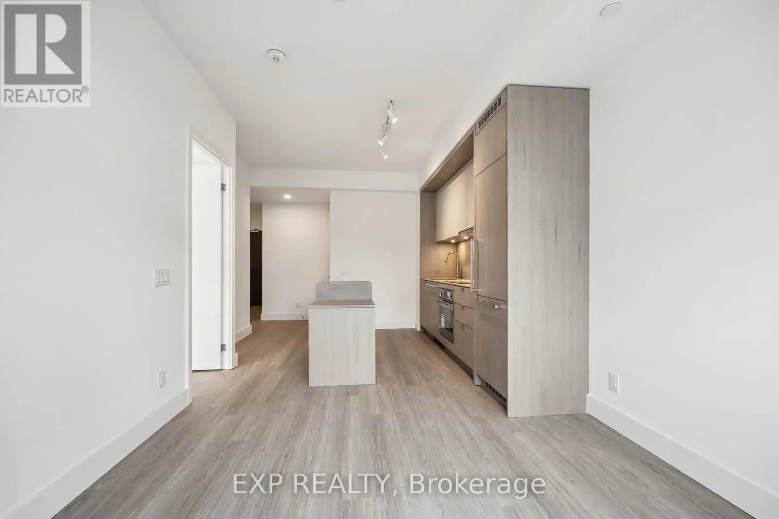 309 - 625 SHEPPARD AVENUE E