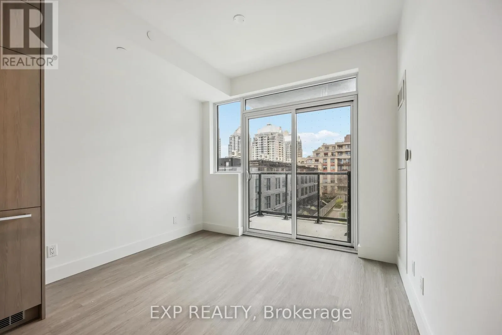 309 - 625 SHEPPARD AVENUE E