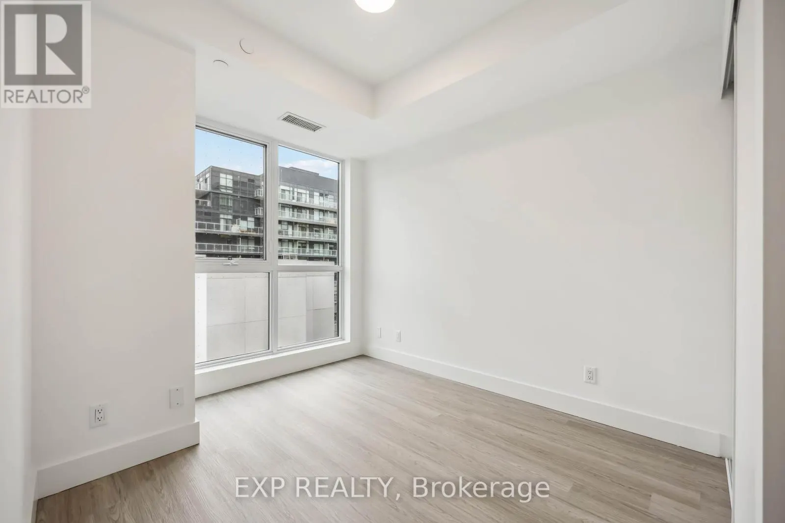 309 - 625 SHEPPARD AVENUE E