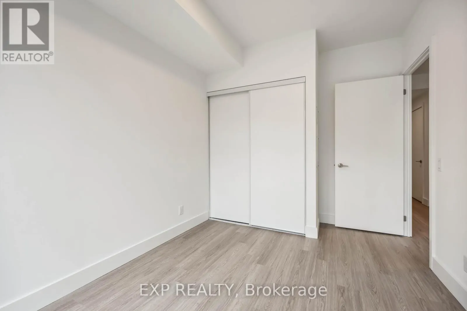 309 - 625 SHEPPARD AVENUE E