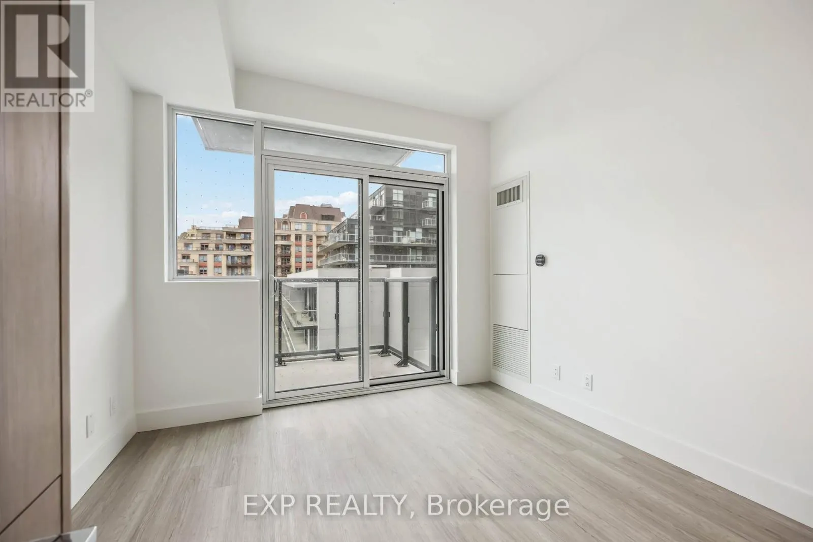 309 - 625 SHEPPARD AVENUE E