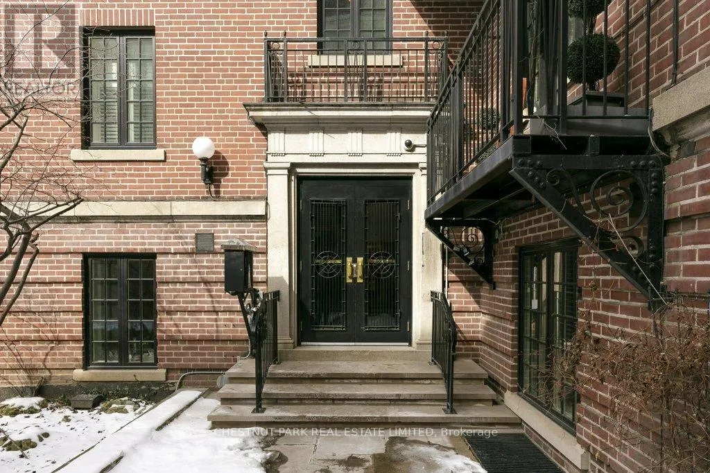 105A - 150 ST CLAIR AVENUE W