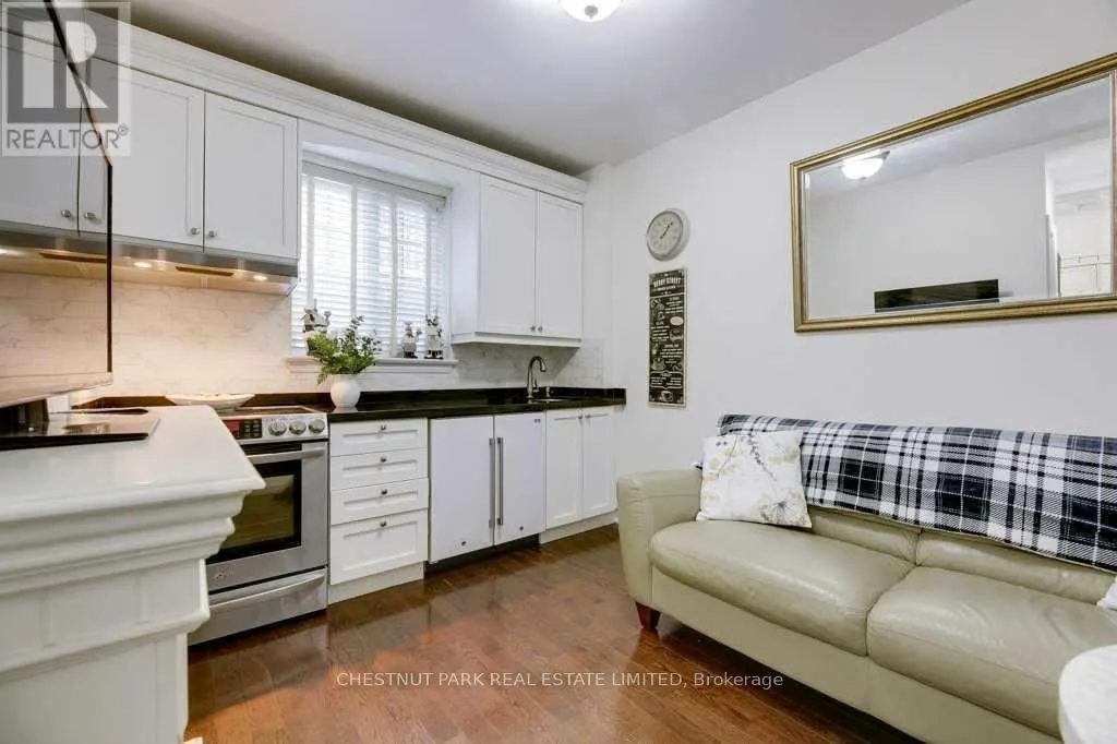 105A - 150 ST CLAIR AVENUE W