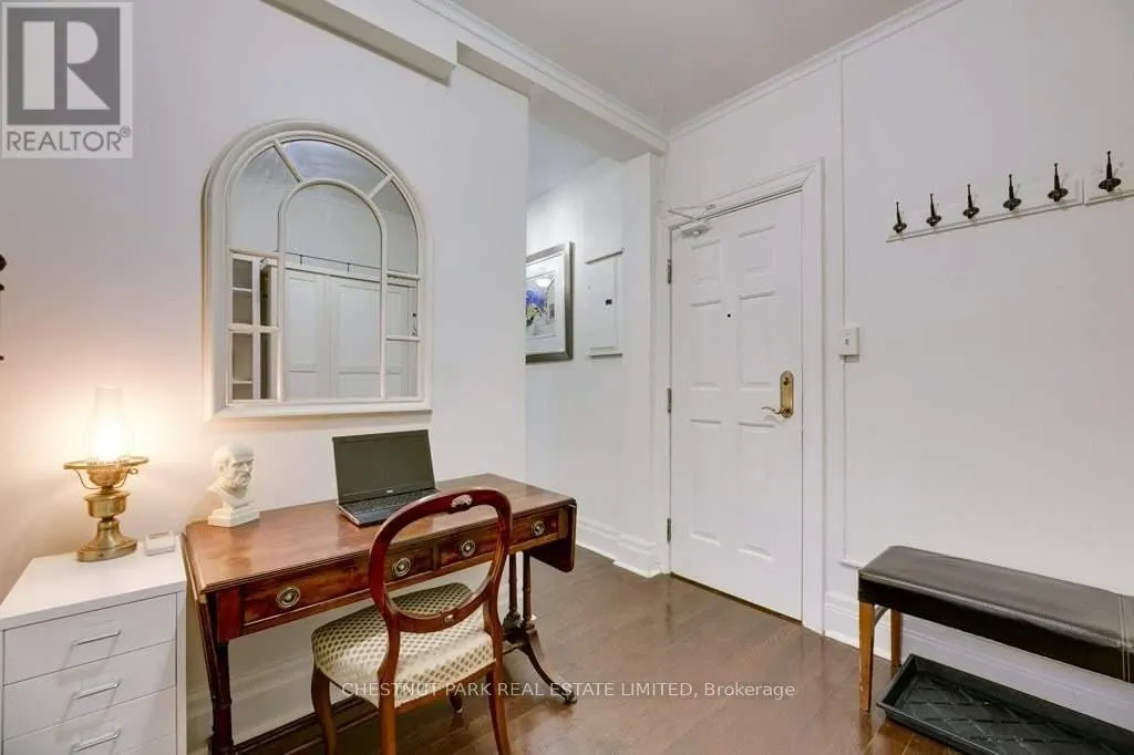 105A - 150 ST CLAIR AVENUE W