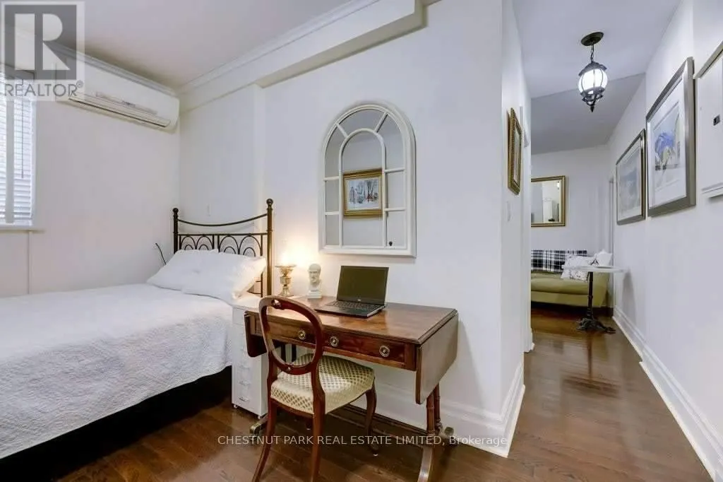 105A - 150 ST CLAIR AVENUE W