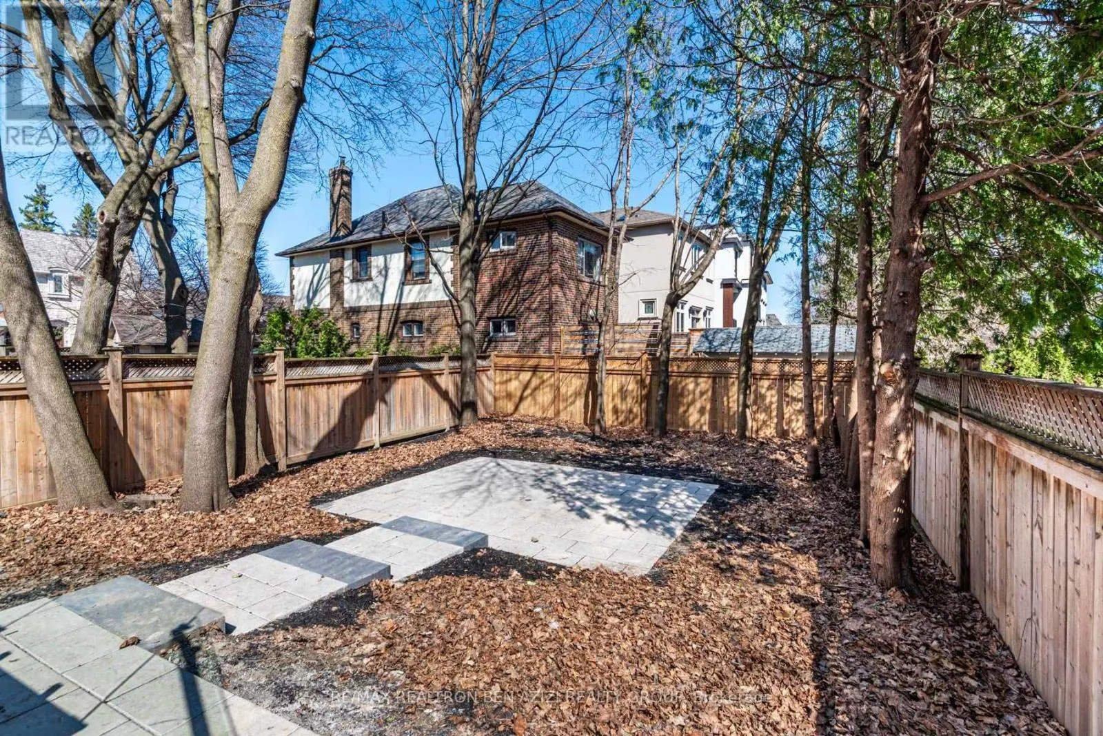 19 RIDLEY BOULEVARD