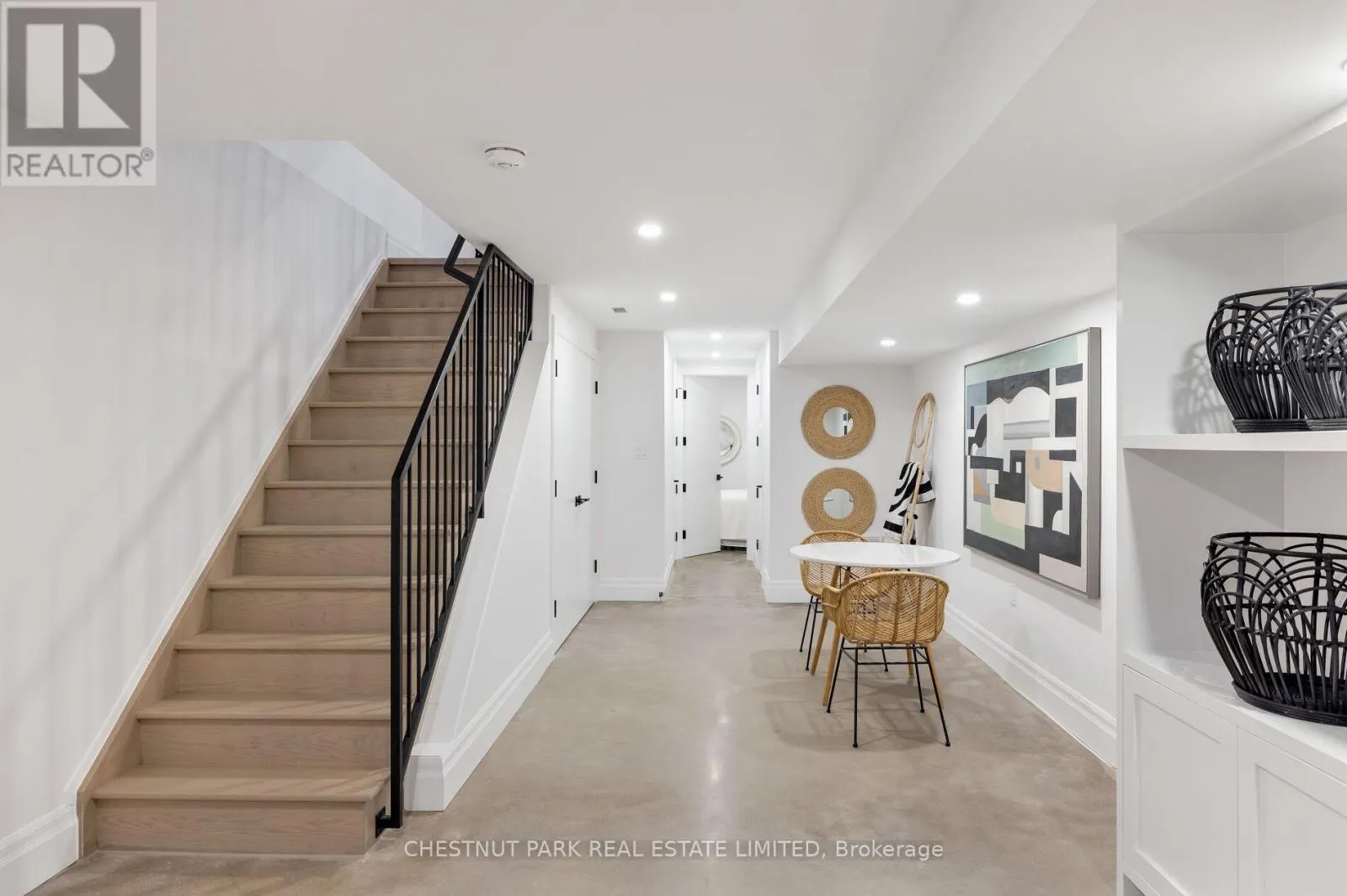 112 GIVINS STREET