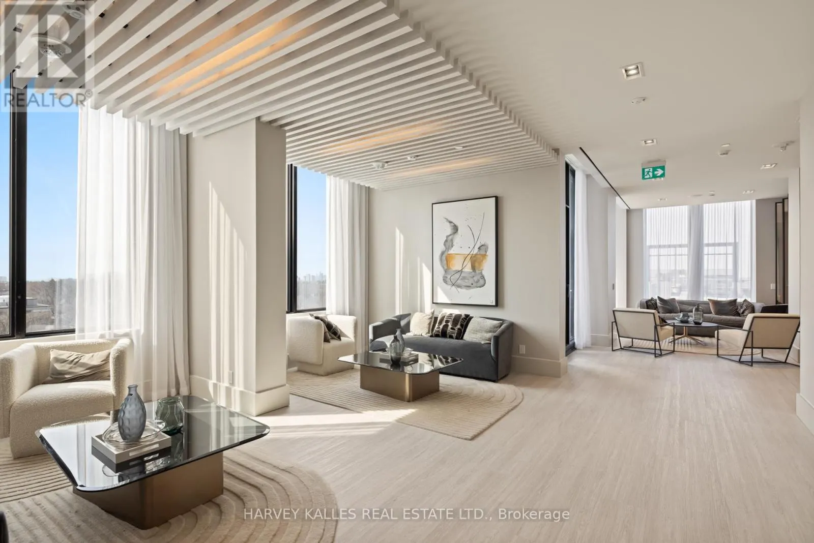 1602 - 2020 BATHURST STREET