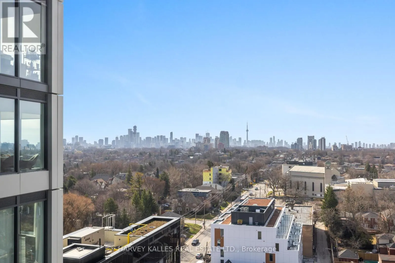 1602 - 2020 BATHURST STREET