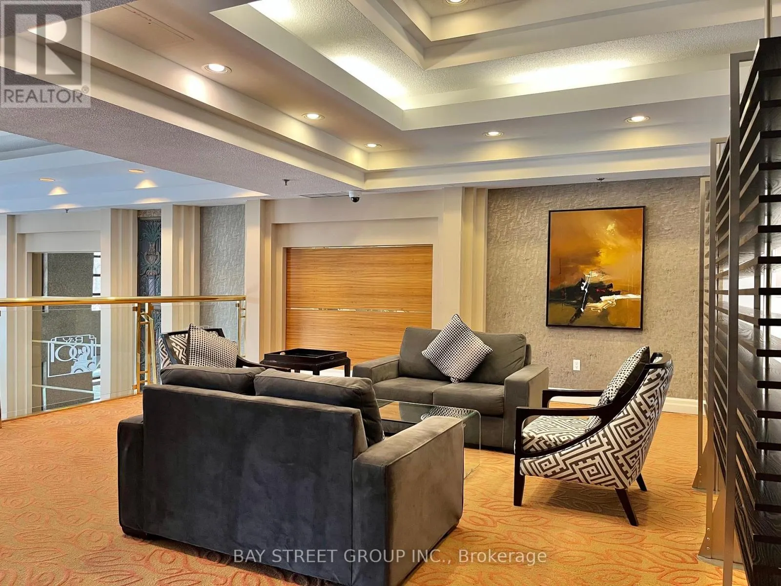 2203 - 1001 BAY STREET