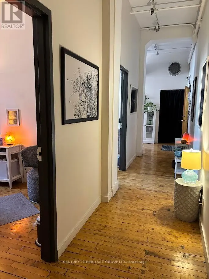 103 - 174 SPADINA AVENUE