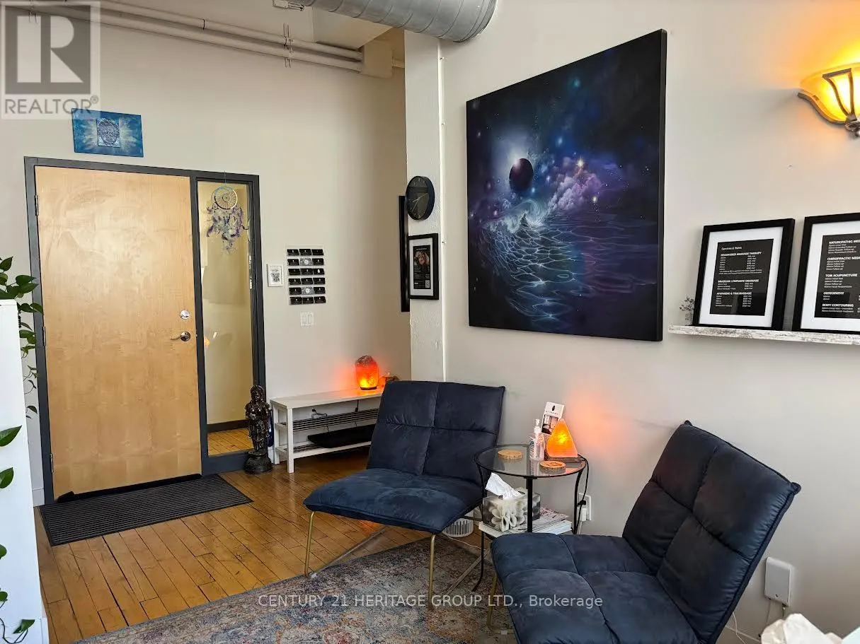 103 - 174 SPADINA AVENUE
