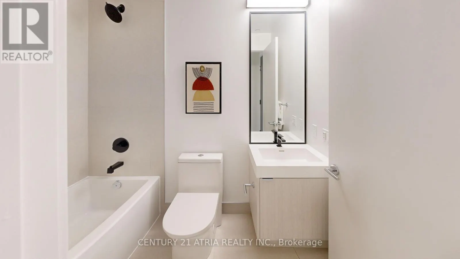 605 - 250 LAWRENCE AVENUE W