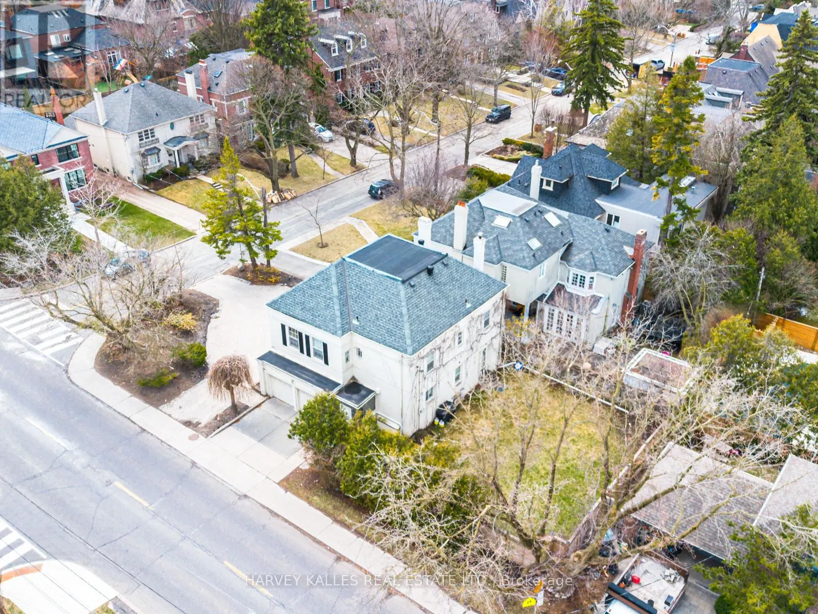 2 SILVERWOOD AVENUE