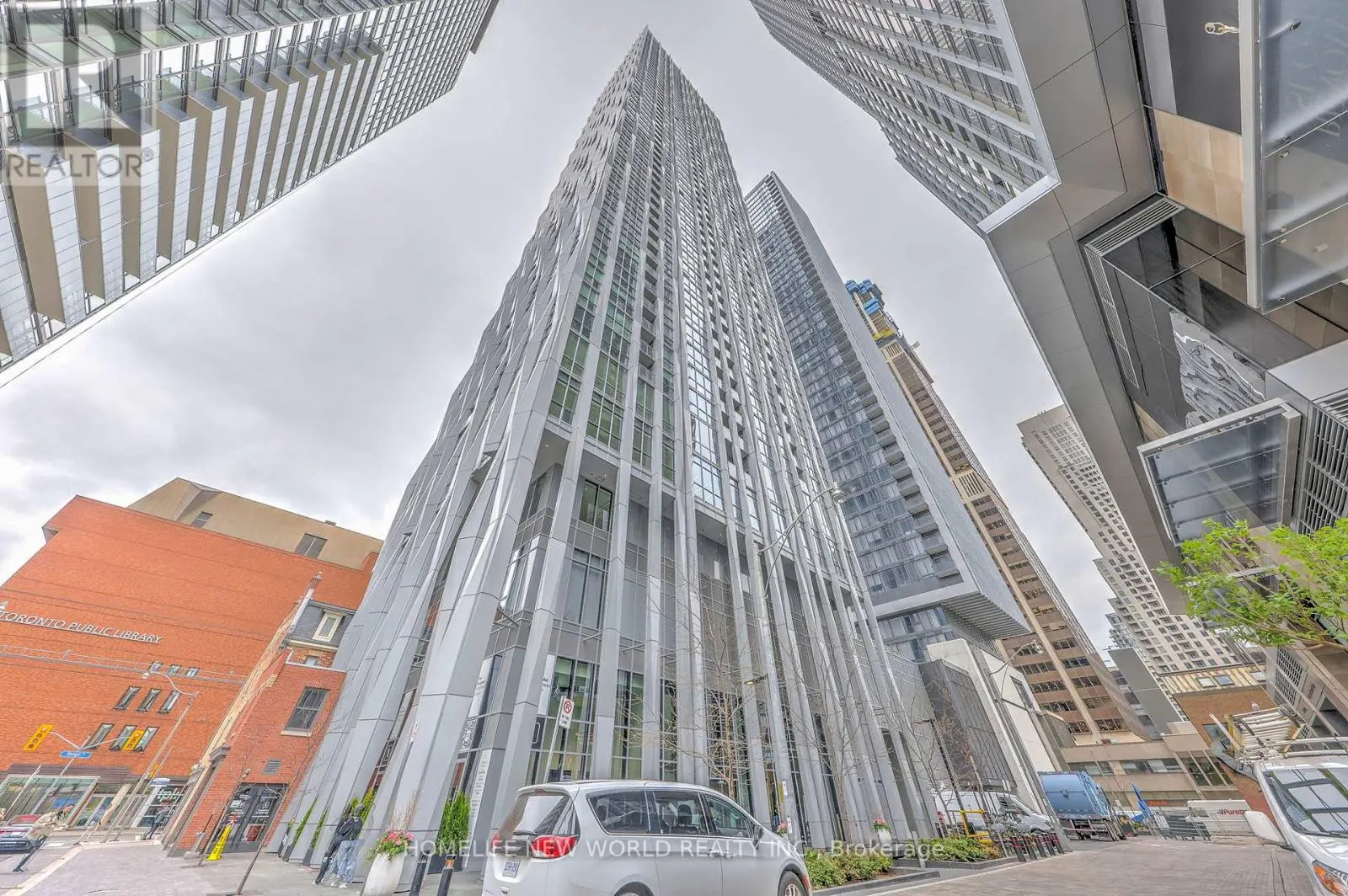 1212 - 1 YORKVILLE AVENUE