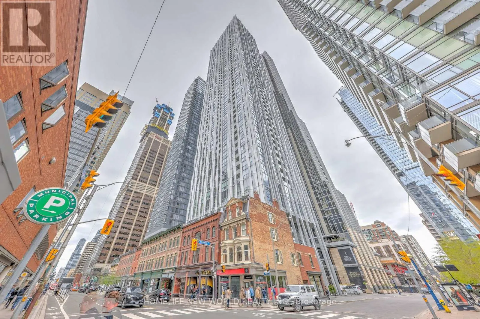 1212 - 1 YORKVILLE AVENUE