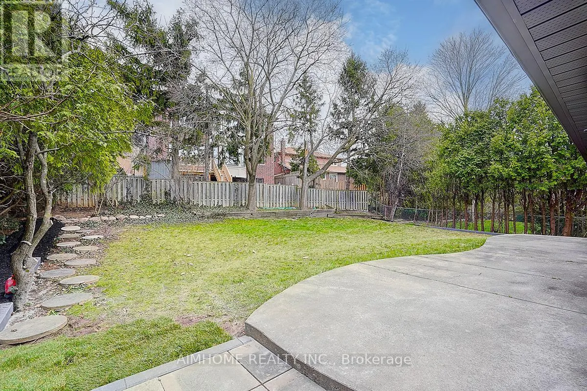 5 O'SHEA CRESCENT