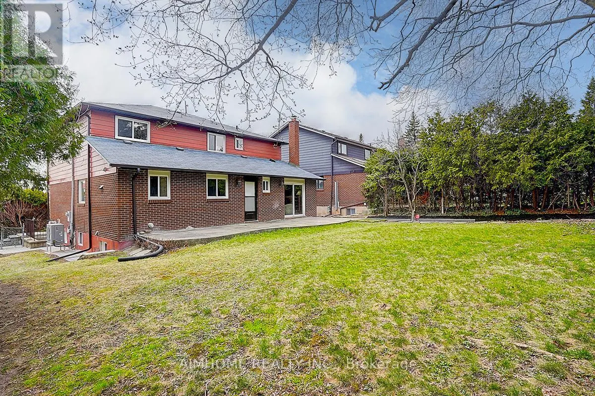 5 O'SHEA CRESCENT