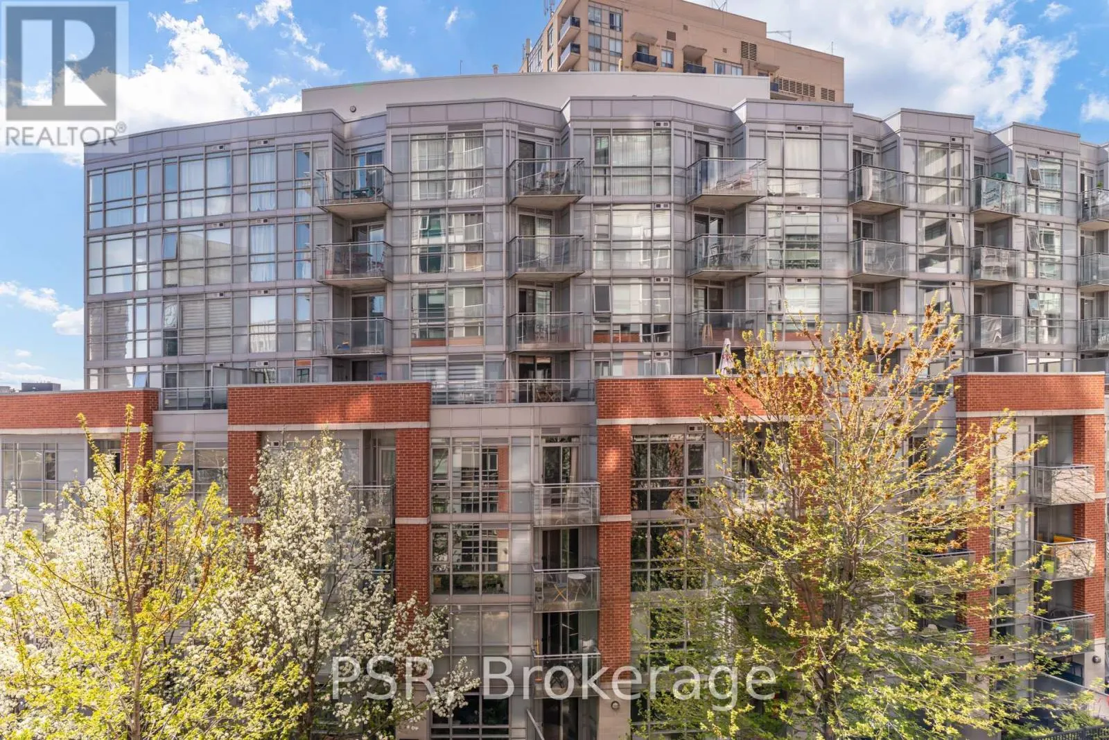 402 - 150 SUDBURY STREET