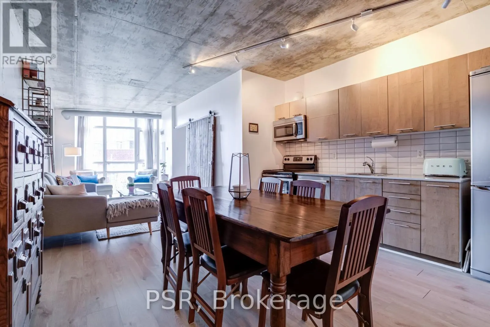 402 - 150 SUDBURY STREET