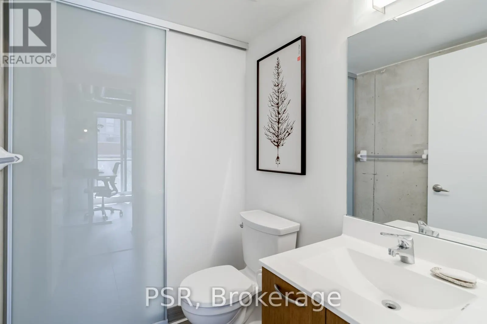 402 - 150 SUDBURY STREET