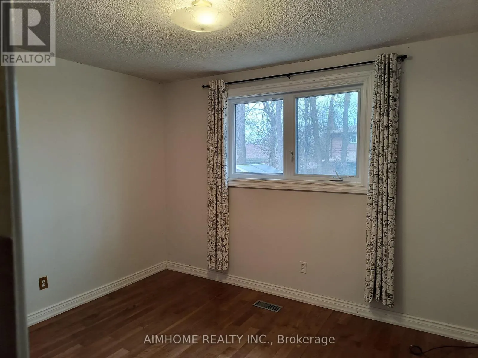 68 MENTOR BOULEVARD