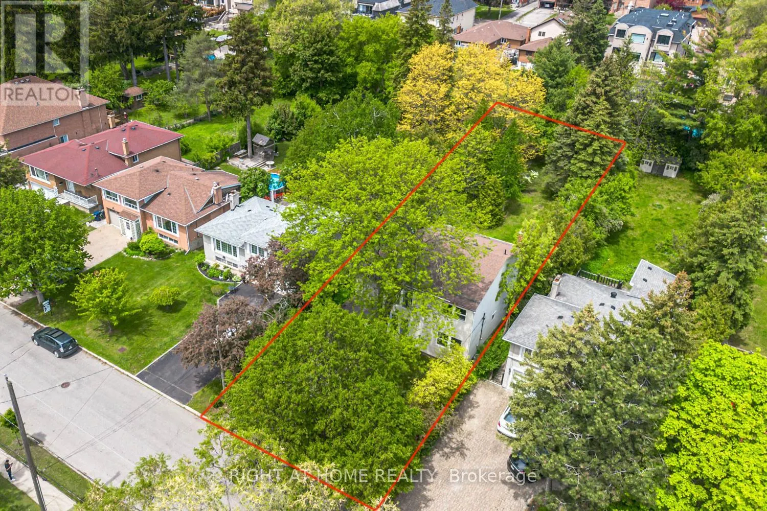 144 WEDGEWOOD DRIVE