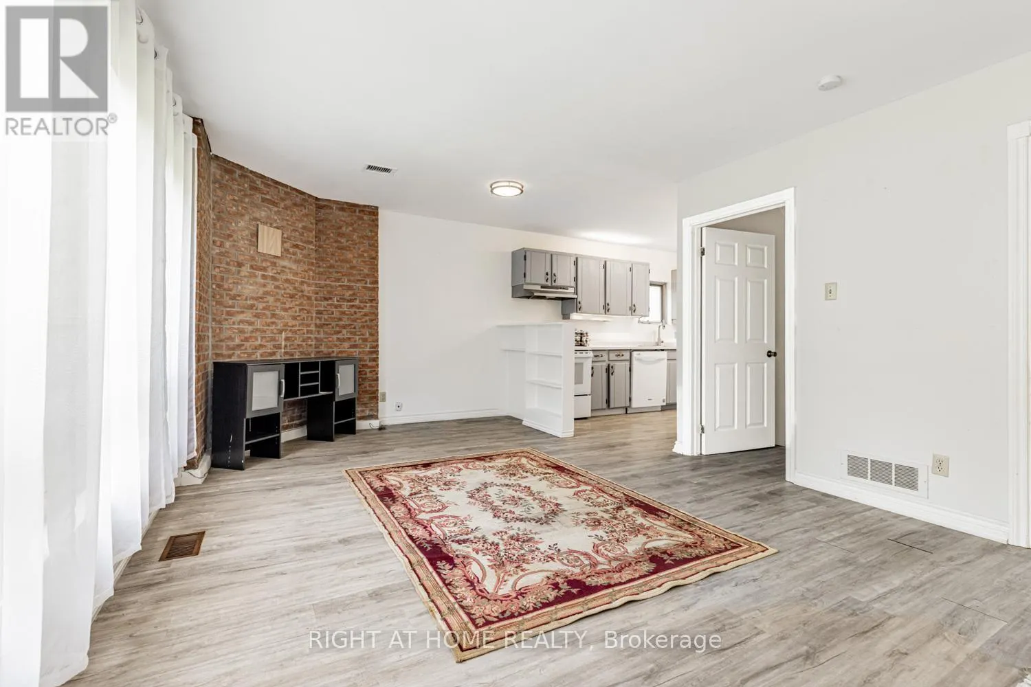 144 WEDGEWOOD DRIVE