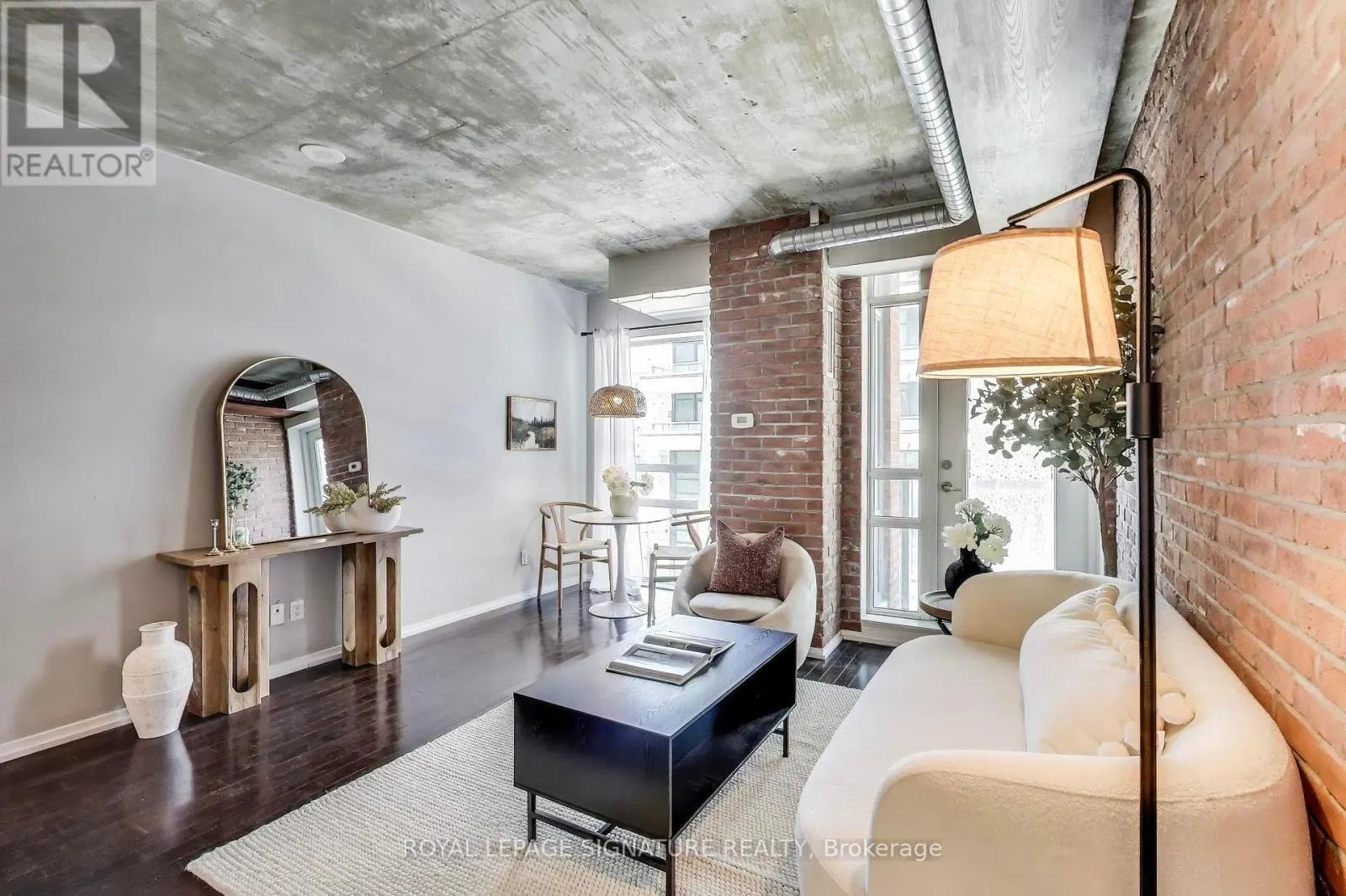 417 - 150 SUDBURY STREET