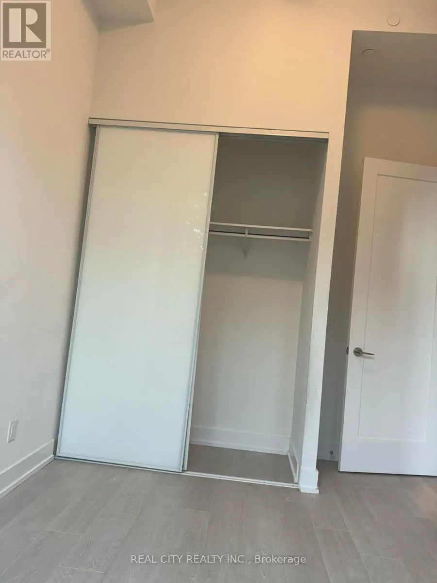 243 - 25 ADRA GRADO WAY