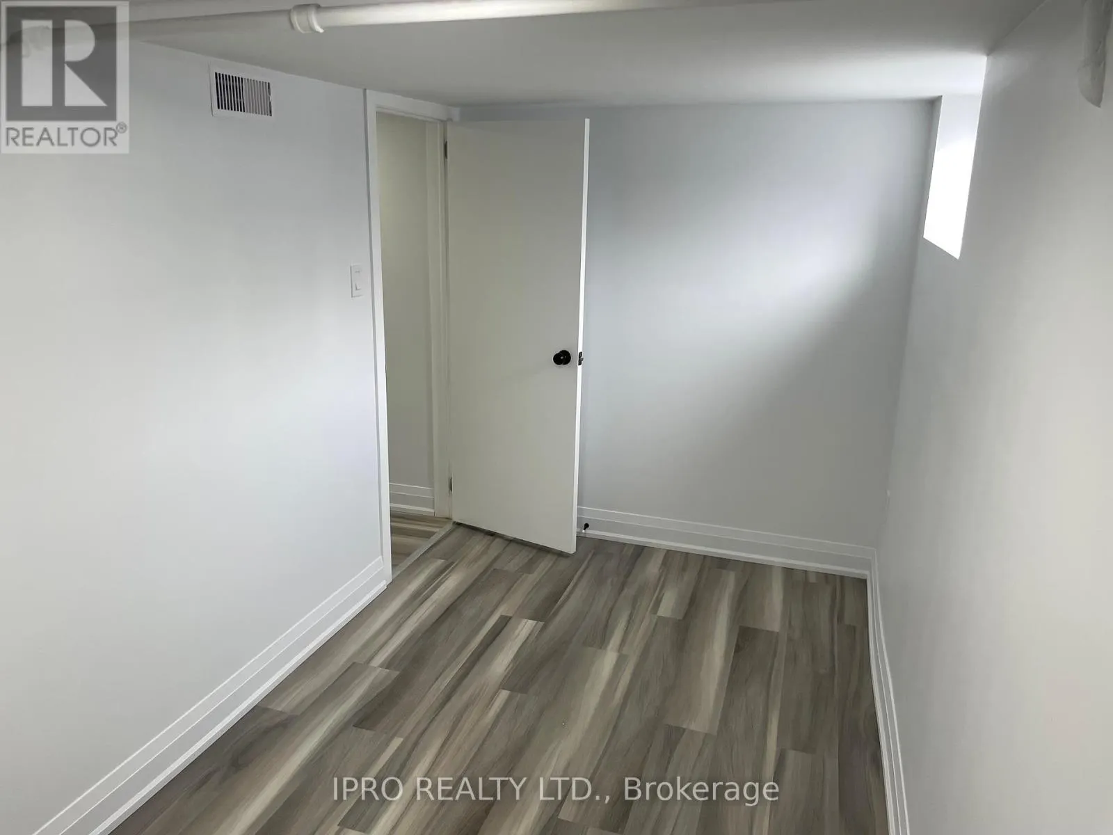 BSMT - 1211 COLLEGE STREET