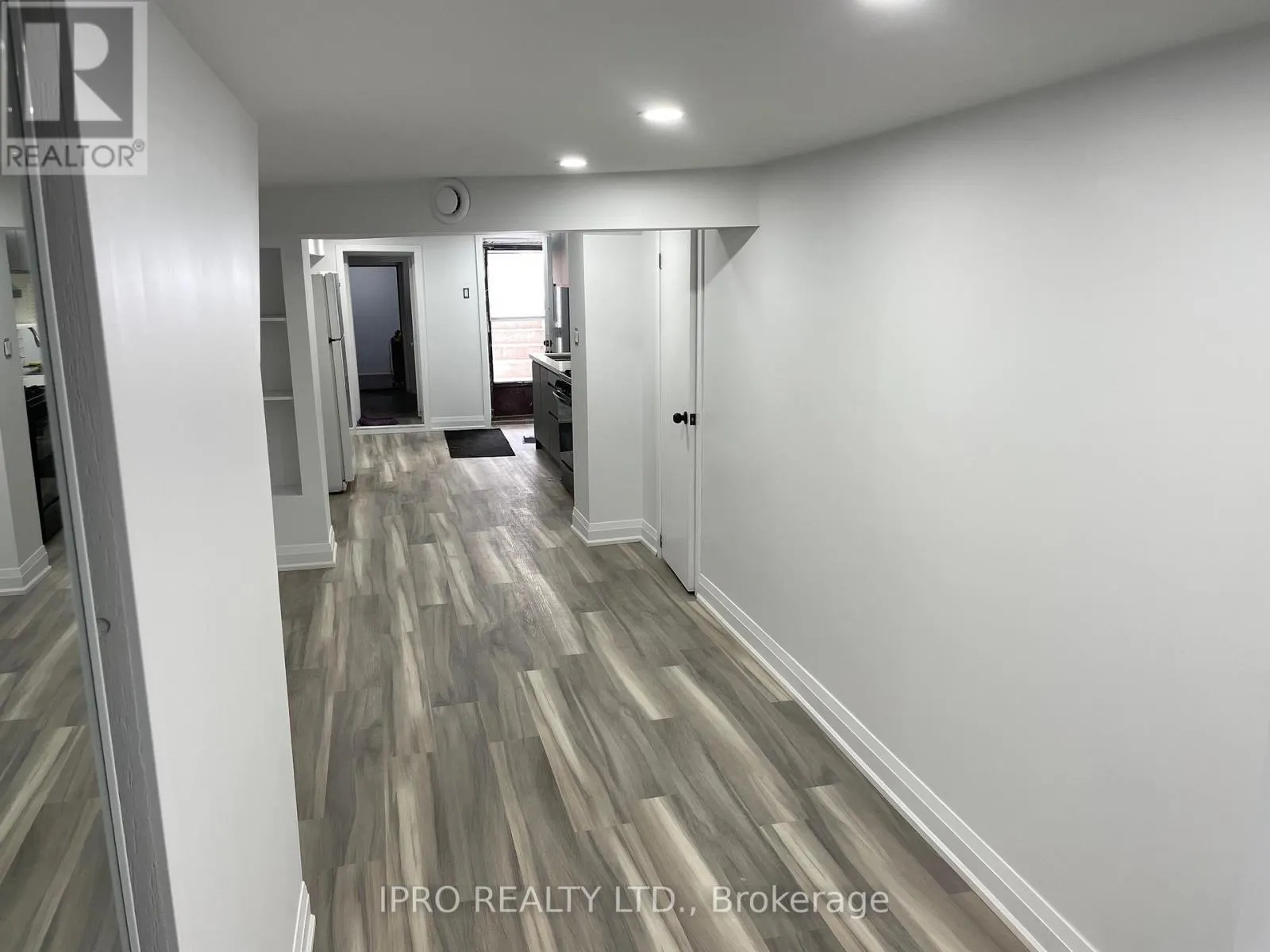 BSMT - 1211 COLLEGE STREET
