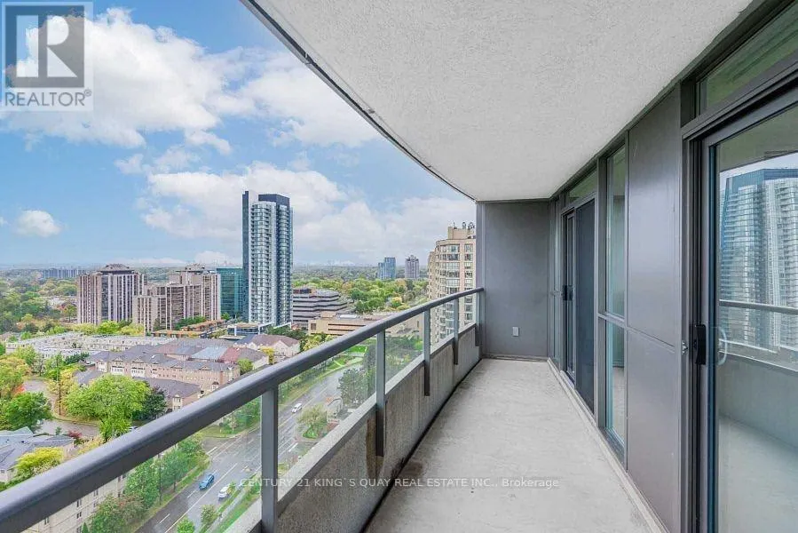 2501 - 35 HOLLYWOOD AVENUE