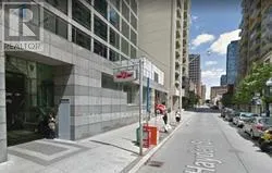 2605 - 50 CHARLES STREET E