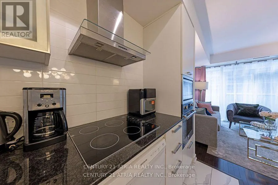 1209 - 12 YORK STREET